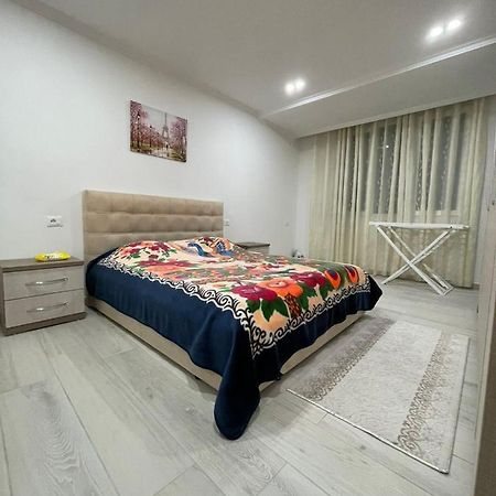 Tani Apartment 1 Shkodër Exterior foto